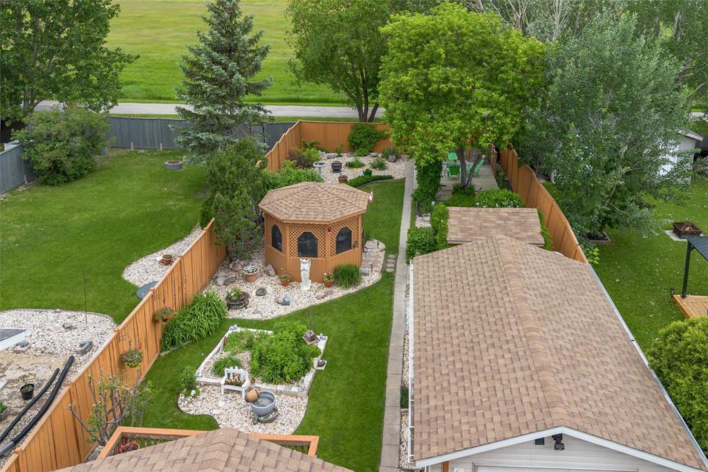 163 Northcliffe Drive, Winnipeg, Manitoba  R2C 4K4 - Photo 1 - 202614640