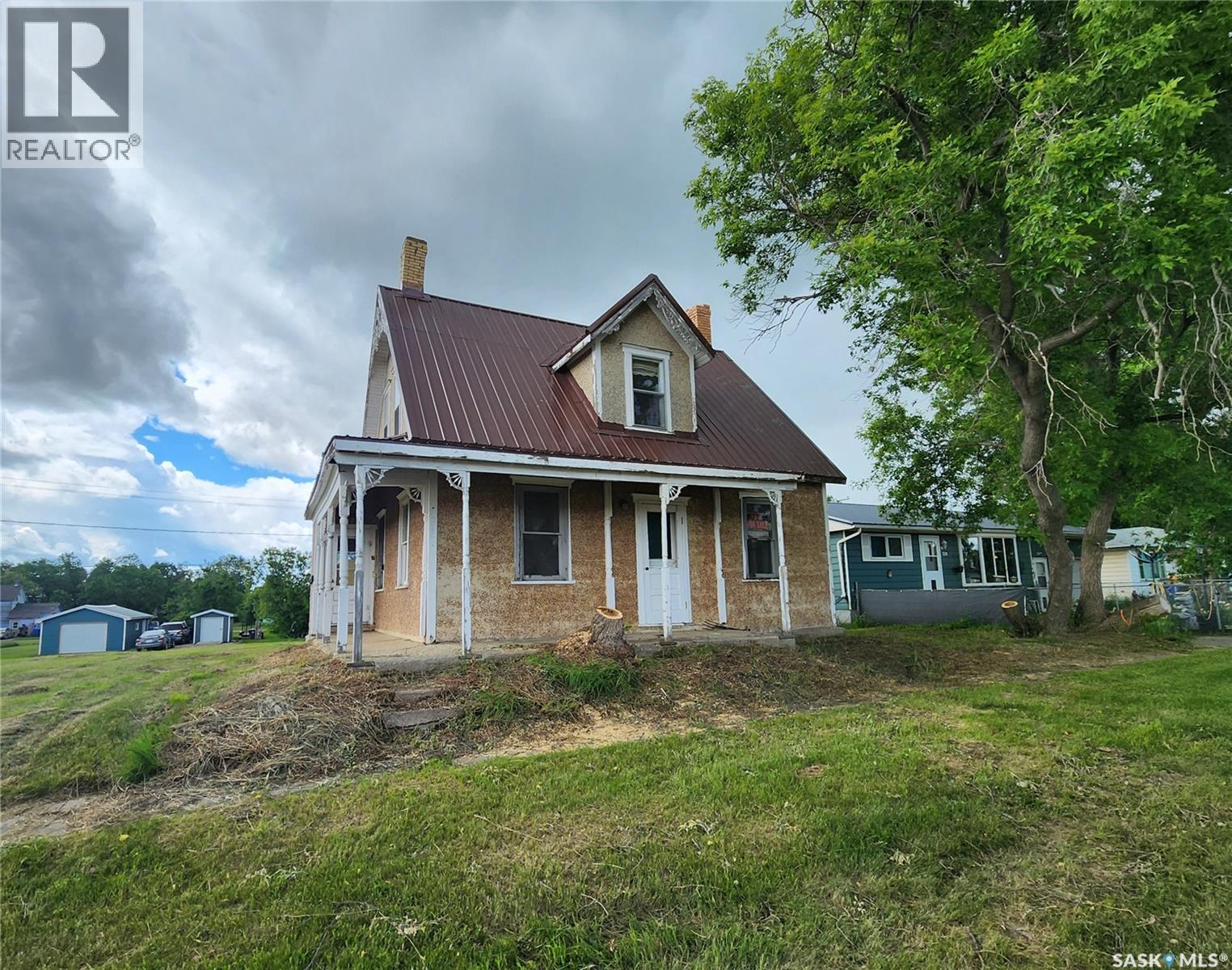 315 3rd Street, Frobisher, Saskatchewan  S0C 0Y0 - Photo 2 - SK040333
