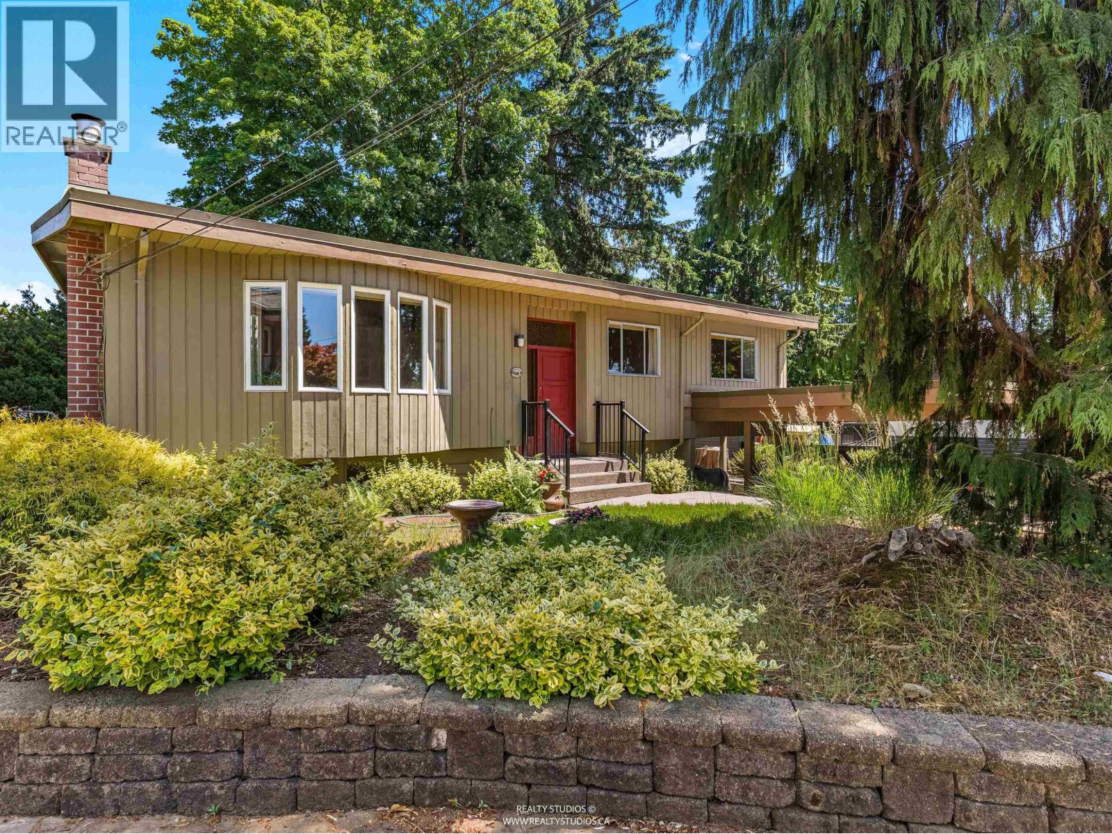 423 WINONA STREET, Coquitlam, British Columbia