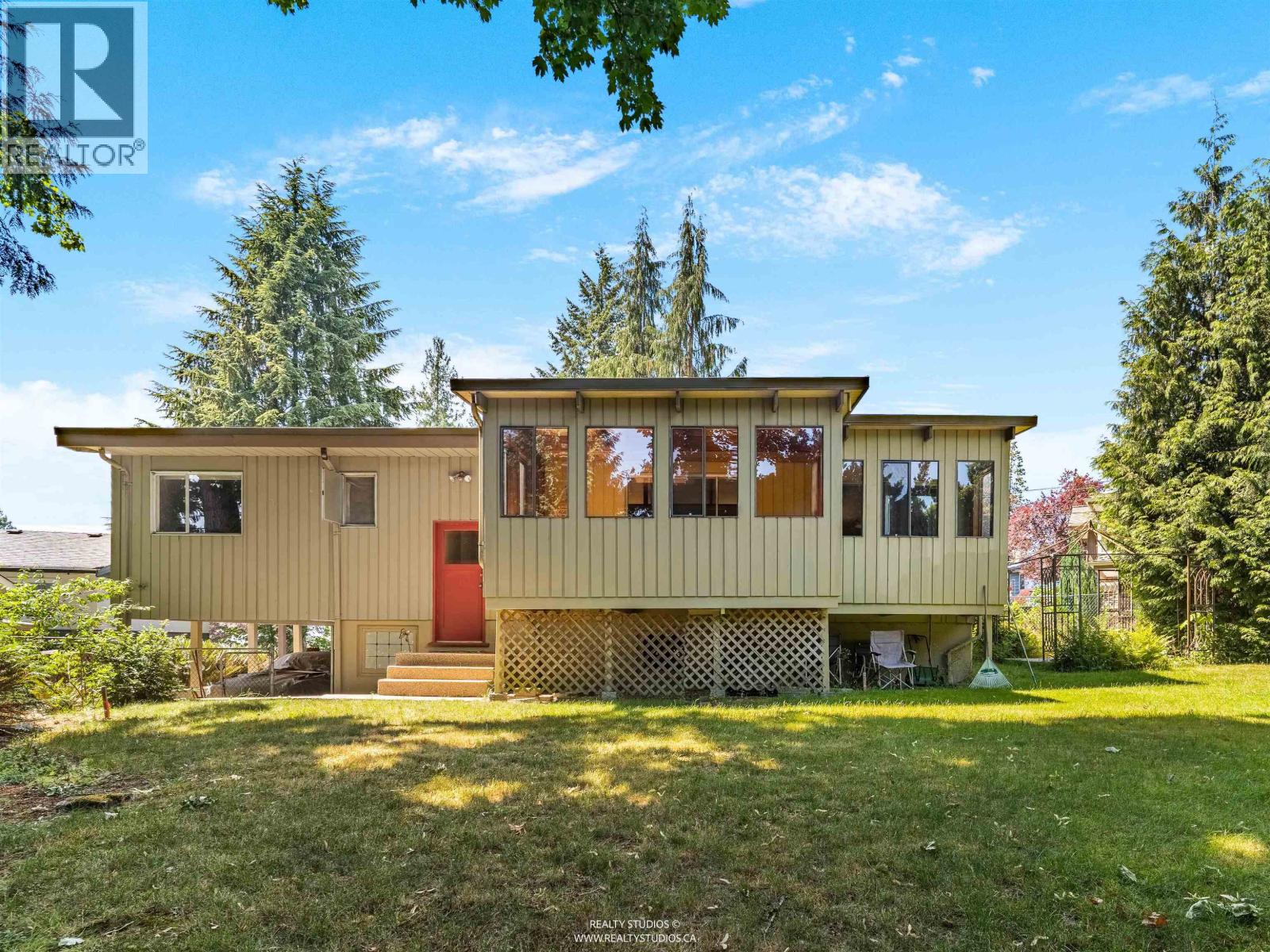 423 Winona Street, Coquitlam, British Columbia  V3K 5A5 - Photo 7 - R3138692