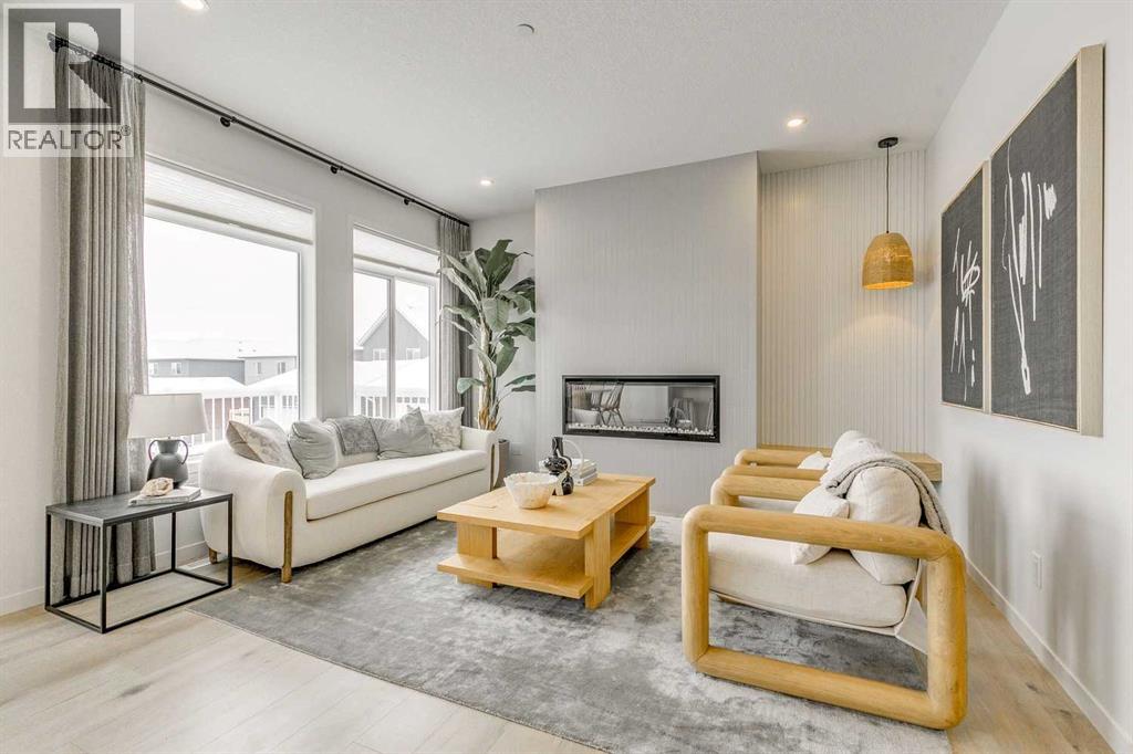 227 Lucas Common Nw, Calgary, Alberta  T3P 2B3 - Photo 2 - A2319216