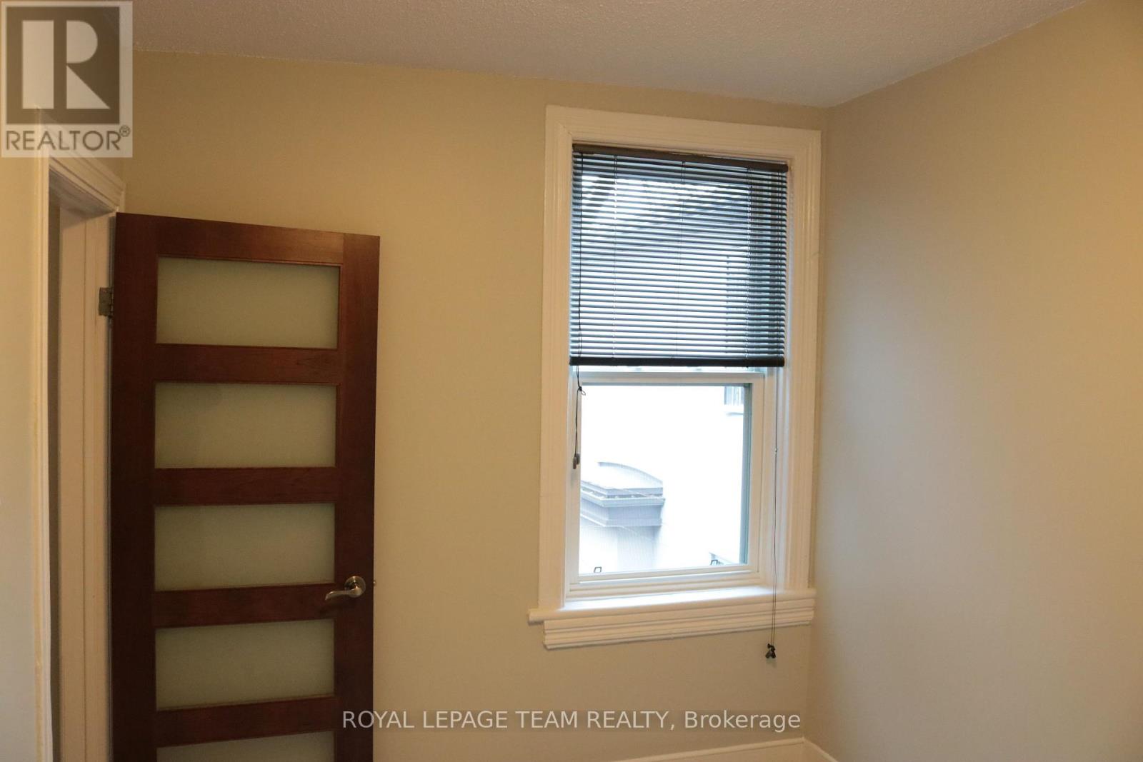 35 Ivy Crescent, Ottawa, Ontario K1M 1Y1 - Photo 10 - X13477120