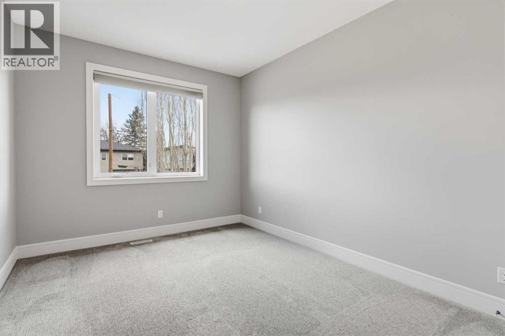 2052 46 Avenue Sw, Calgary, Alberta  T2T 2R9 - Photo 21 - A2321974