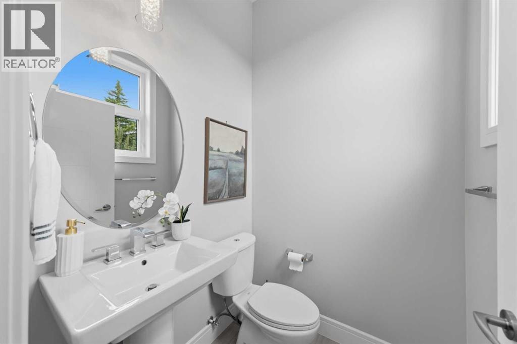 2052 46 Avenue Sw, Calgary, Alberta  T2T 2R9 - Photo 16 - A2321974