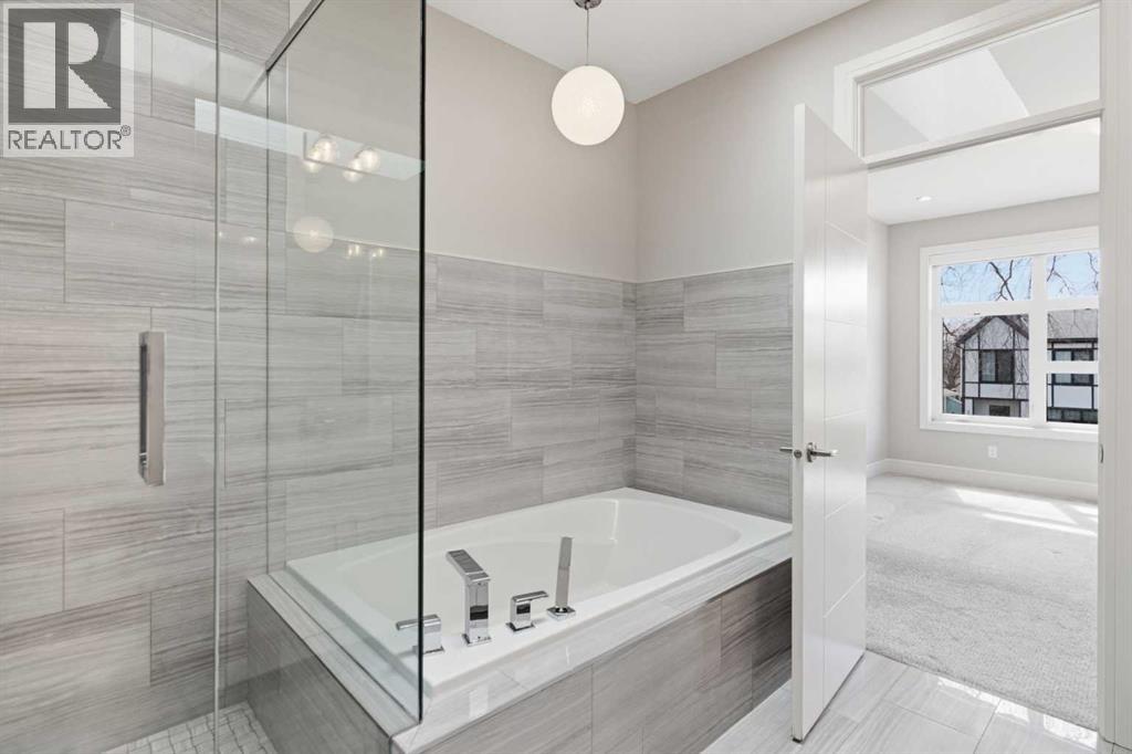 2052 46 Avenue Sw, Calgary, Alberta  T2T 2R9 - Photo 28 - A2321974