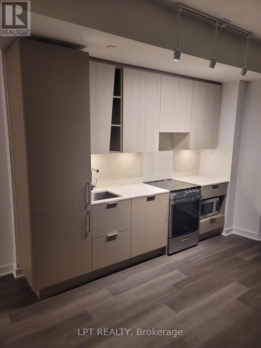 220 - 3900 Confederation Parkway, Mississauga, Ontario L5B 0M3 - Photo 8 - W13477106
