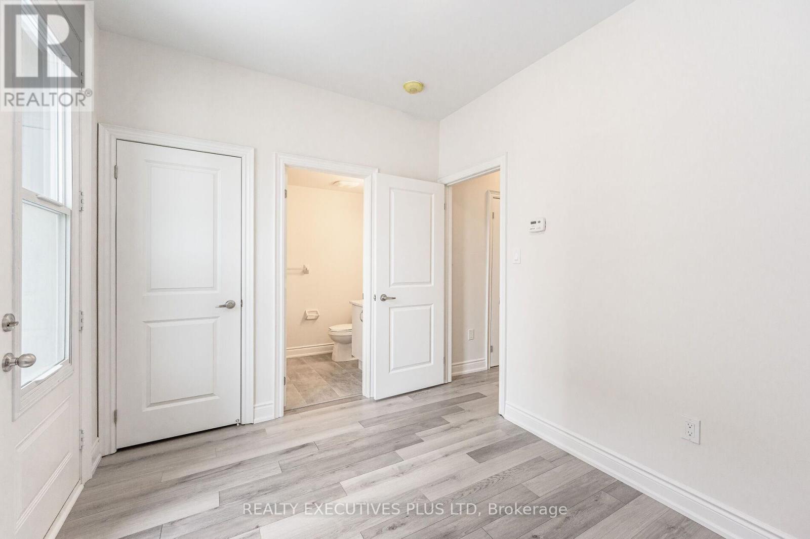 Main - 23 Blackstone Street, Toronto, Ontario M6L 0A5 - Photo 13 - W13477110