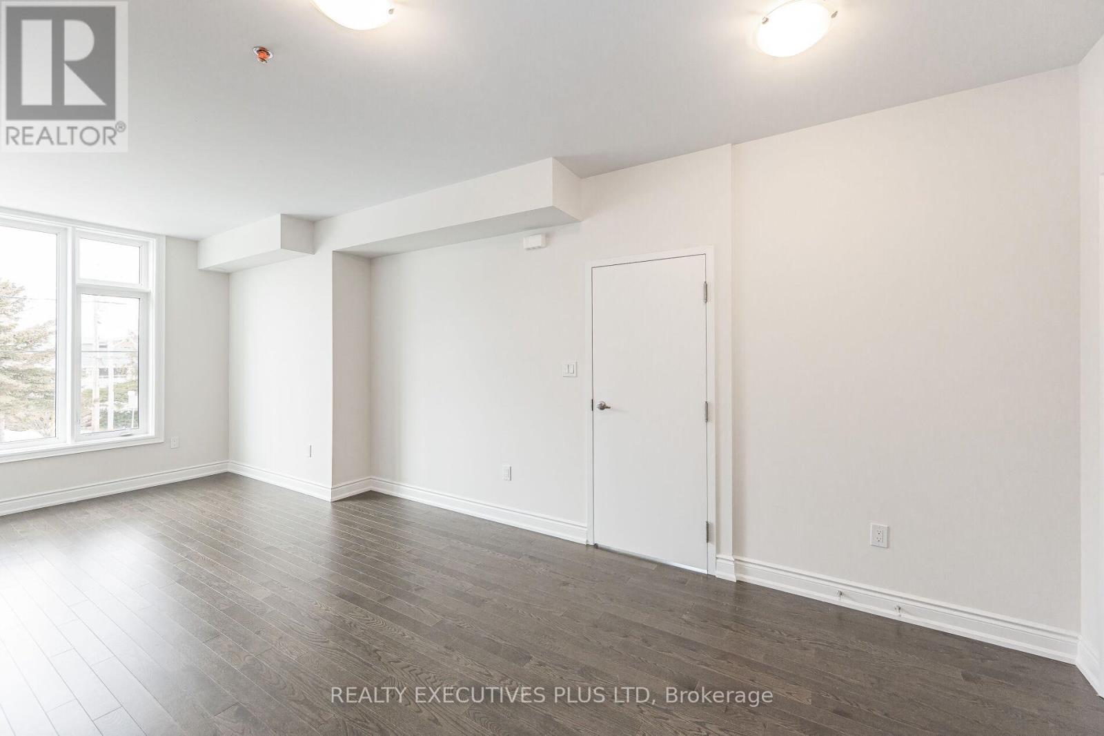 Main - 23 Blackstone Street, Toronto, Ontario M6L 0A5 - Photo 5 - W13477110