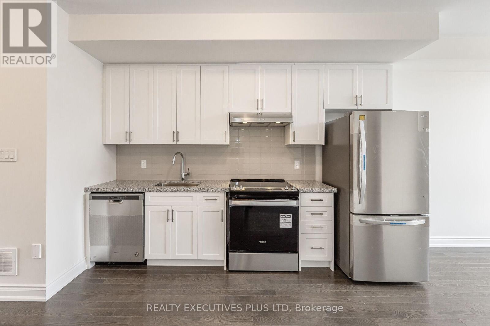 Main - 23 Blackstone Street, Toronto, Ontario M6L 0A5 - Photo 6 - W13477110