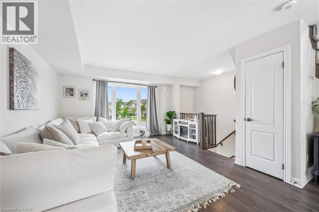 238 Law Drive, Guelph, Ontario  N1E 0P6 - Photo 8 - 40839482