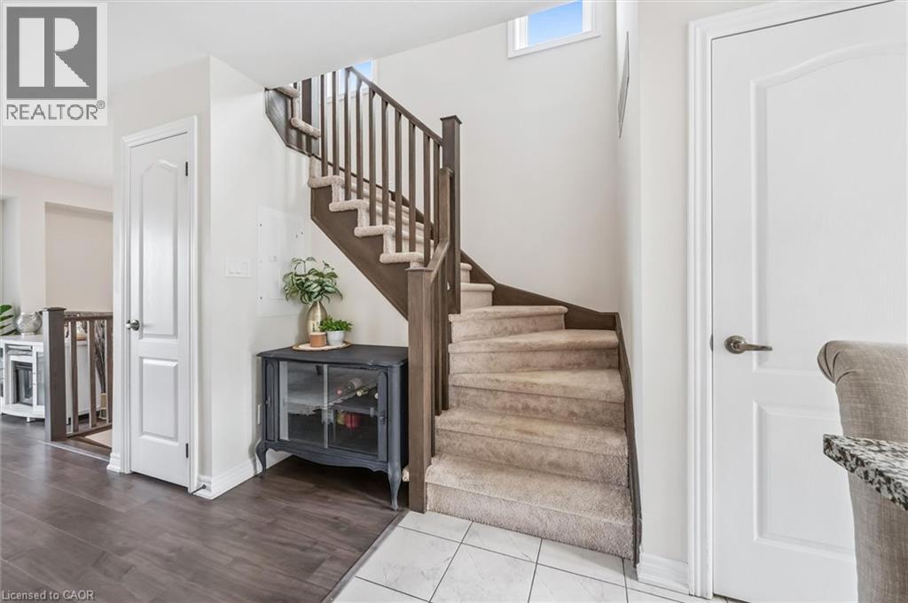 238 Law Drive, Guelph, Ontario  N1E 0P6 - Photo 23 - 40839482