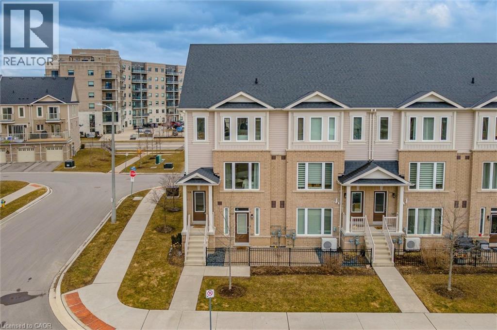 238 Law Drive, Guelph, Ontario  N1E 0P6 - Photo 2 - 40839482