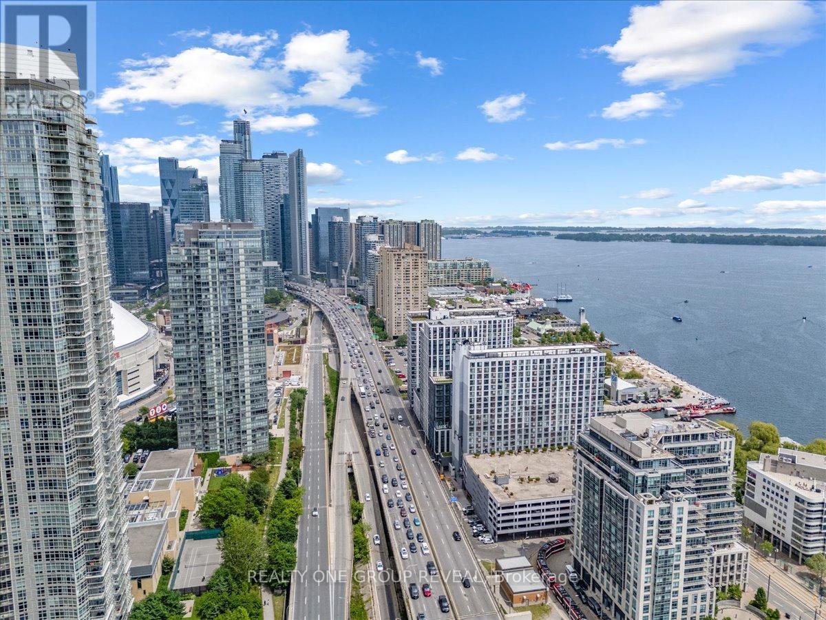 112 - 15 Brunel Court, Toronto, Ontario  M5V 3Y6 - Photo 48 - C13428408