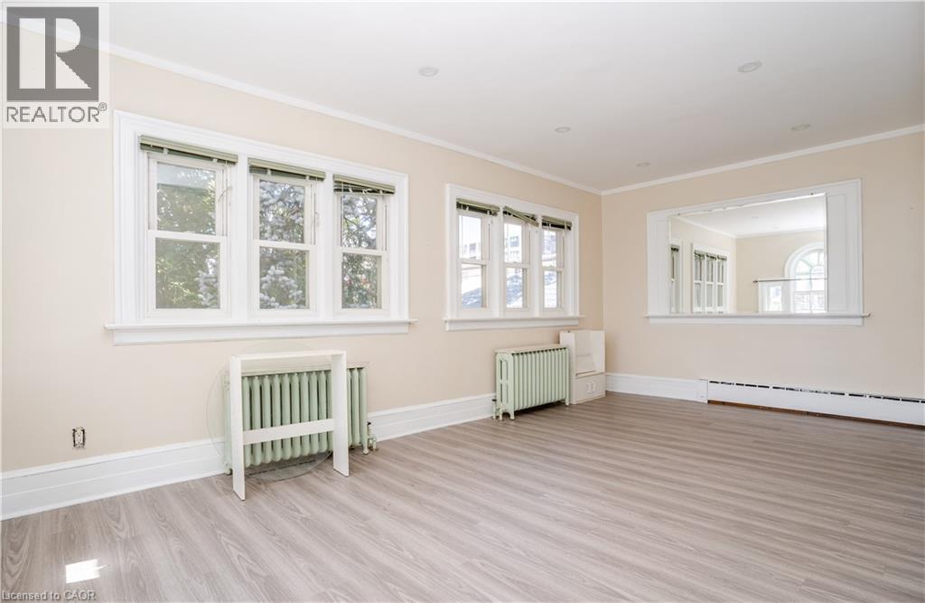 12 Wellington Street N Unit# 2, Kitchener, Ontario  N2H 5J4 - Photo 8 - 40841772