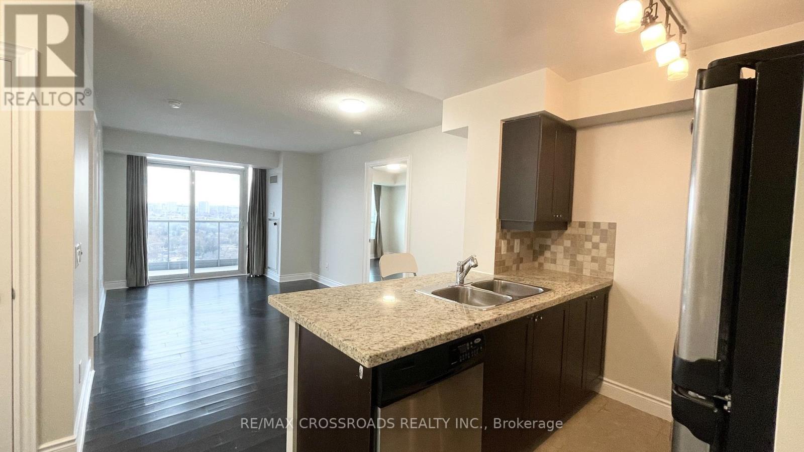 2028 - 25 Greenview Avenue, Toronto, Ontario  M2M 0A5 - Photo 6 - C13477144