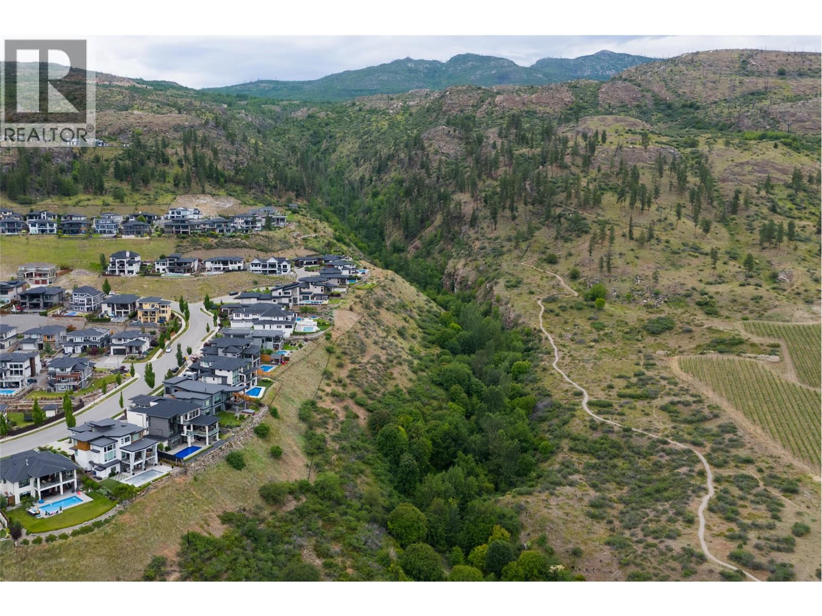 5725 Mountainside Drive, Kelowna, British Columbia  V1W 5L6 - Photo 70 - 10389760