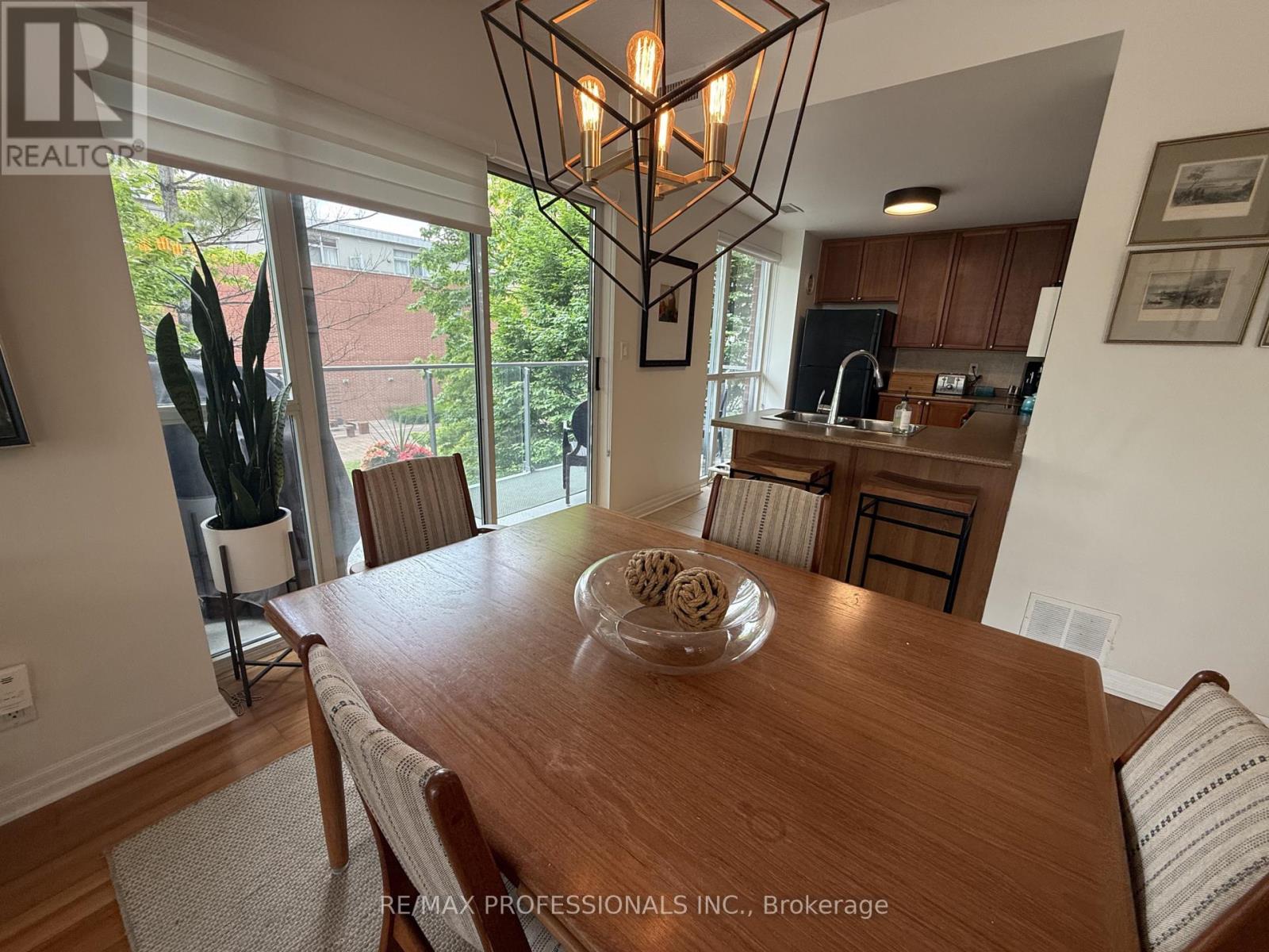 216 - 80 Port Street E, Mississauga, Ontario  L5G 4V6 - Photo 25 - W13477130