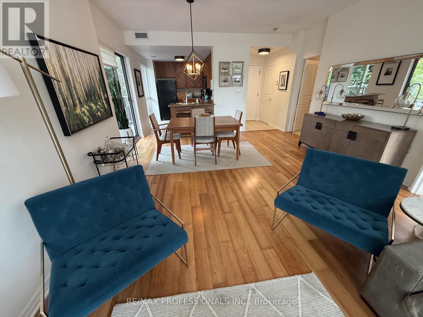 216 - 80 Port Street E, Mississauga, Ontario  L5G 4V6 - Photo 3 - W13477130