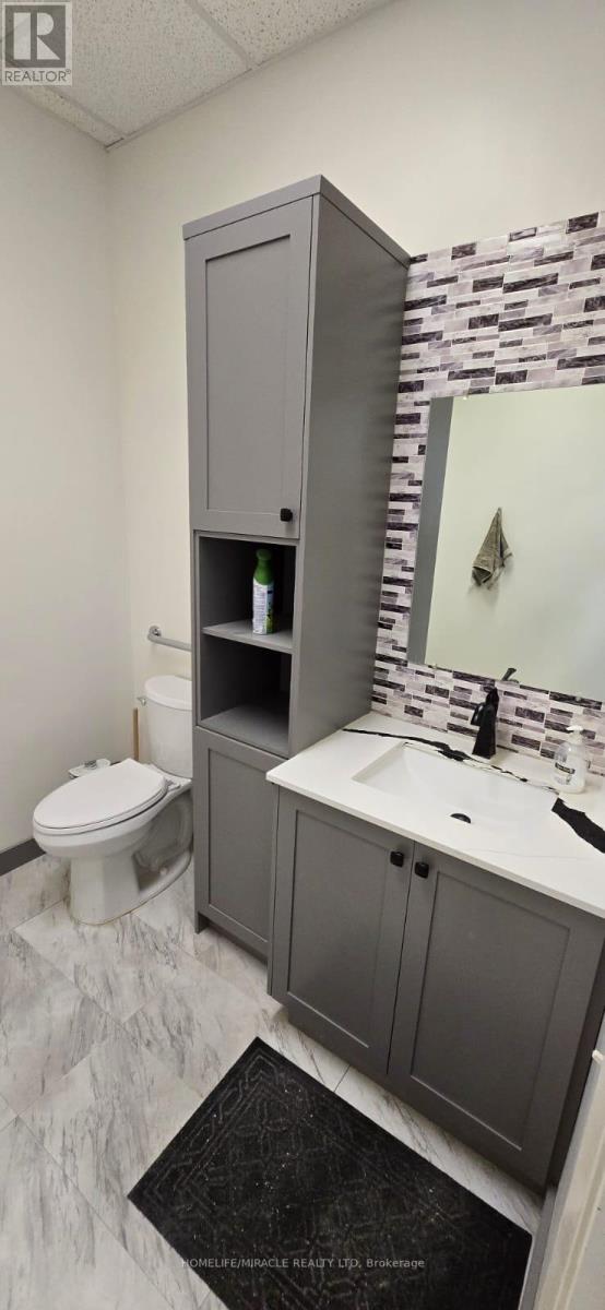 #5 - 3505 Laird Road, Mississauga, Ontario  L5L 5Y7 - Photo 7 - W13477132