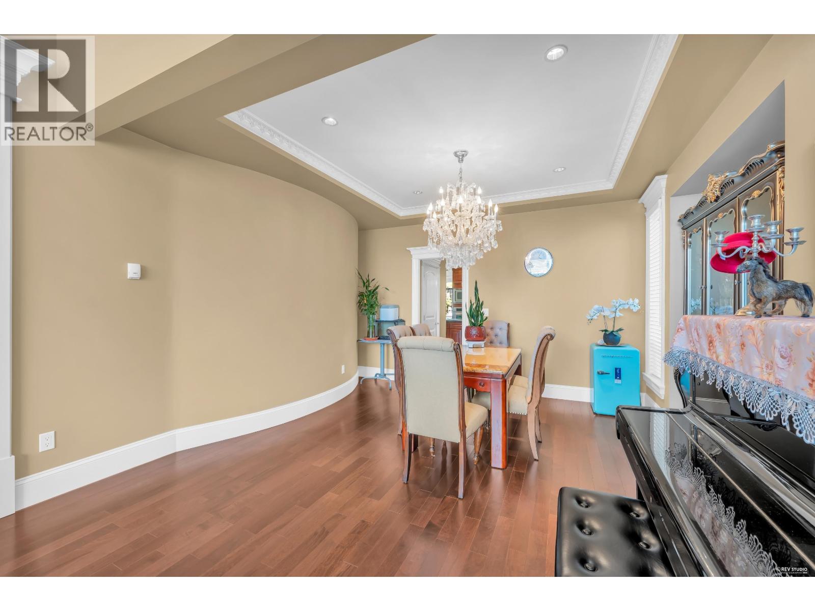 717 Shaw Avenue, Coquitlam, British Columbia  V3K 2R7 - Photo 8 - R3138754