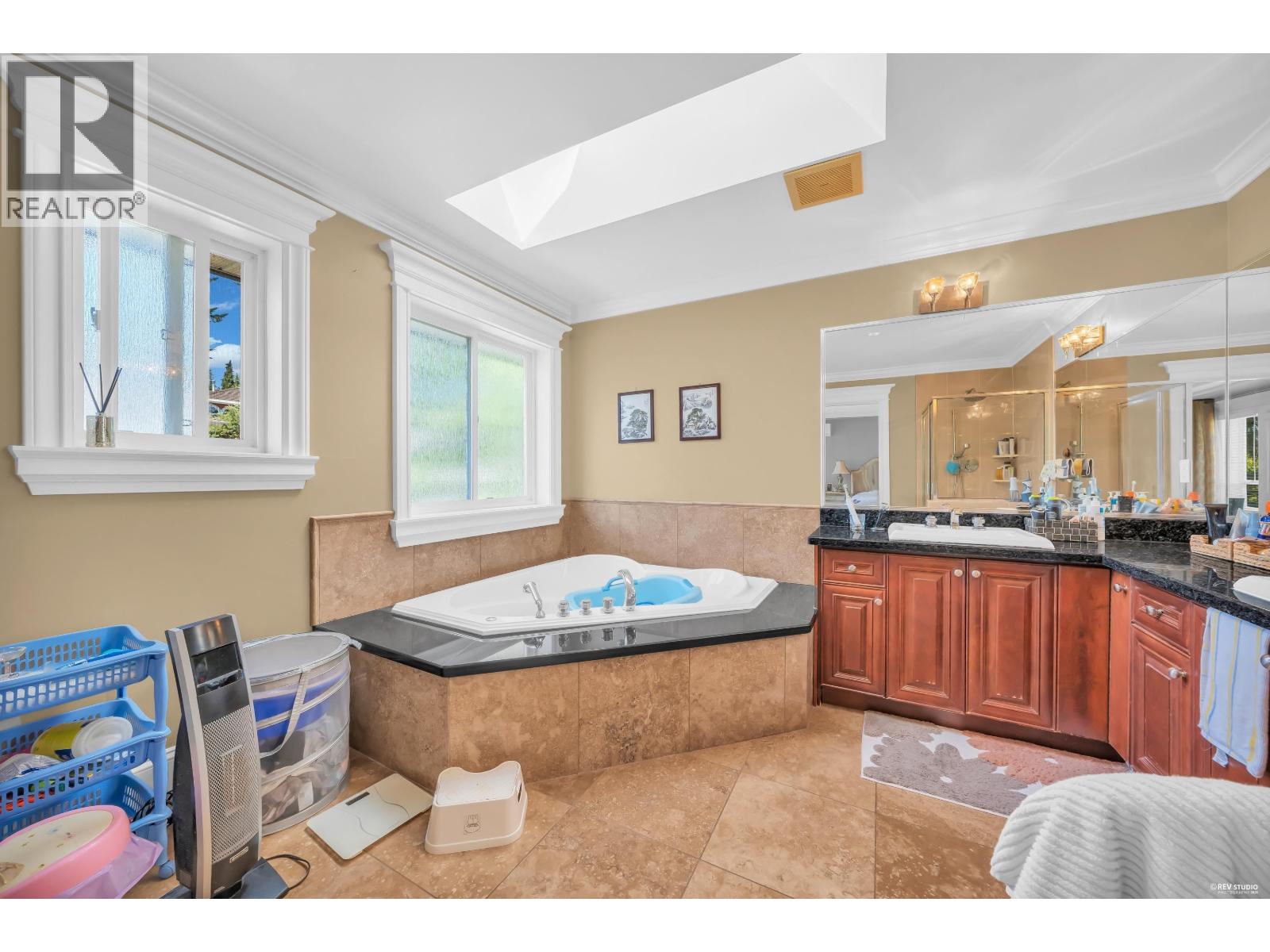 717 Shaw Avenue, Coquitlam, British Columbia  V3K 2R7 - Photo 28 - R3138754