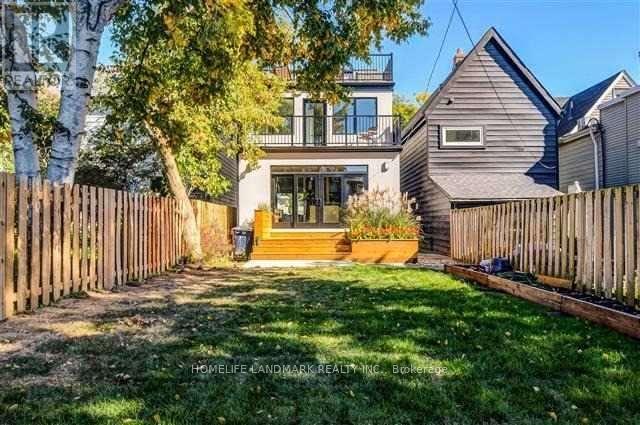 32 Elmer Avenue, Toronto, Ontario  M4L 3R7 - Photo 32 - E13477156