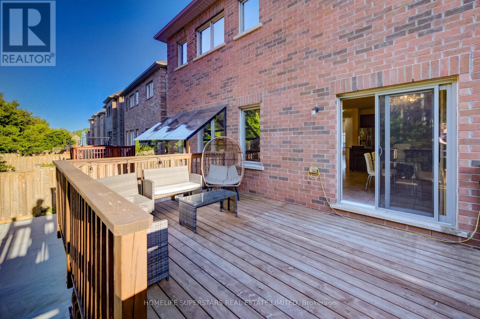 27 Upperview Place, Whitby, Ontario  L1R 0N4 - Photo 19 - E13477188