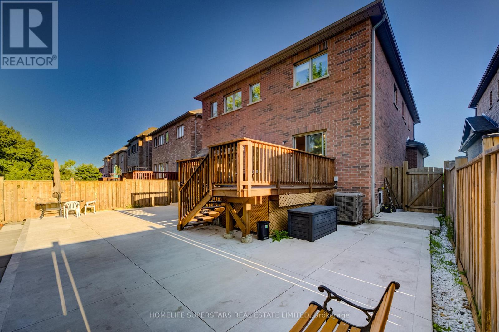 27 Upperview Place, Whitby, Ontario  L1R 0N4 - Photo 20 - E13477188