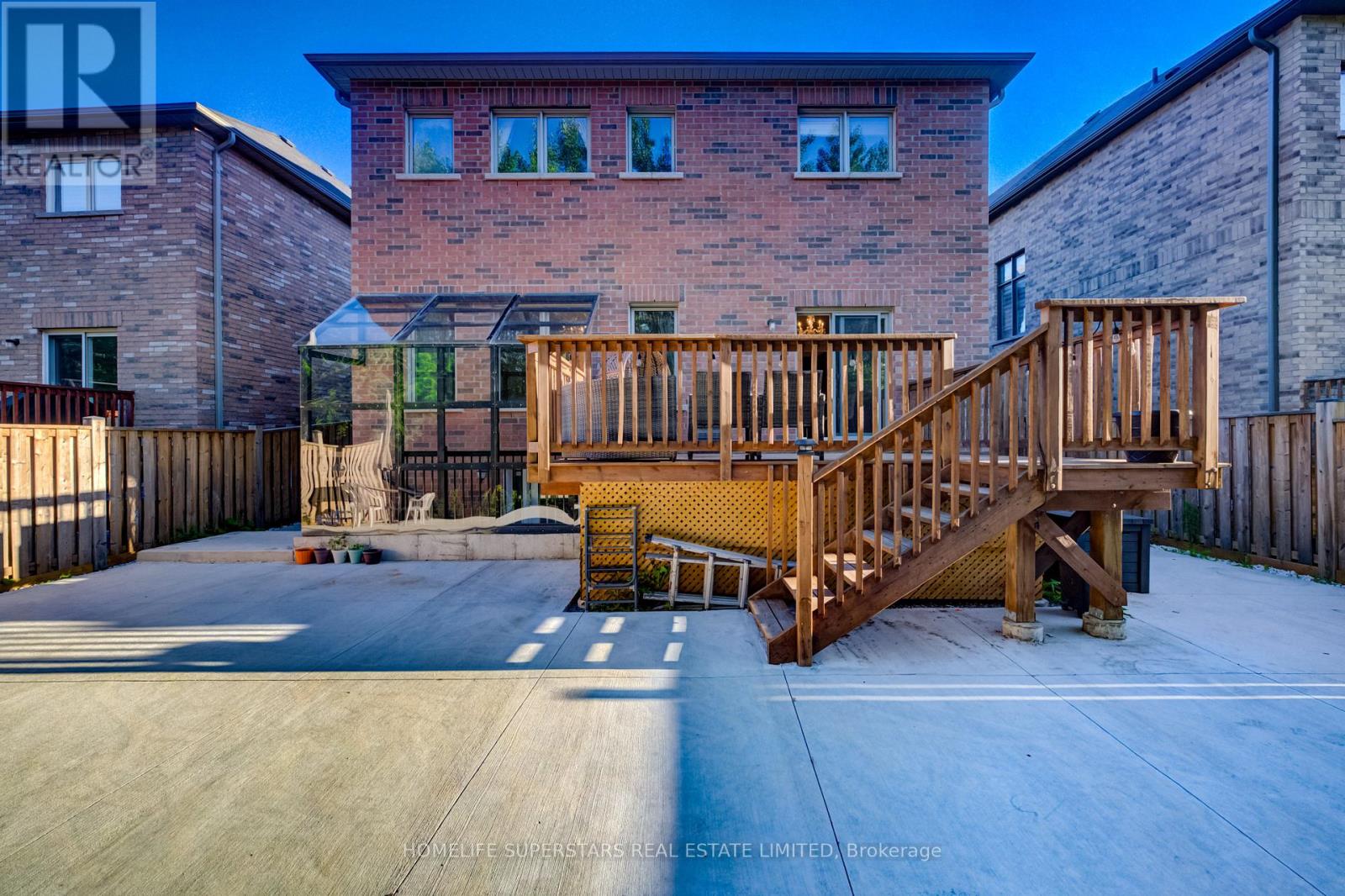 27 Upperview Place, Whitby, Ontario  L1R 0N4 - Photo 21 - E13477188