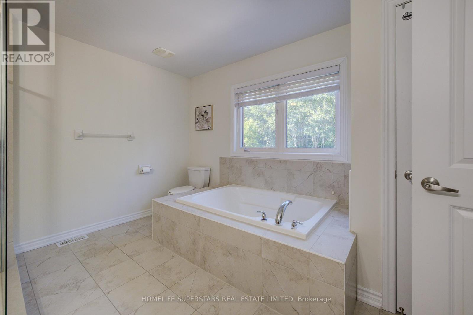 27 Upperview Place, Whitby, Ontario  L1R 0N4 - Photo 30 - E13477188