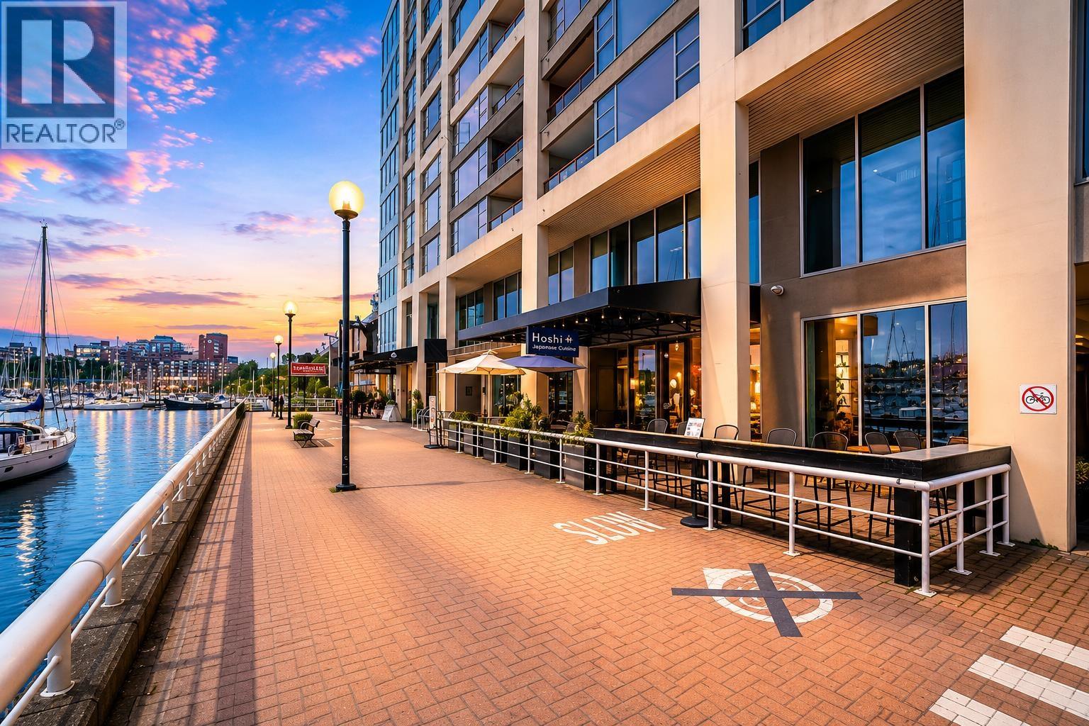 3 1010 BEACH AVENUE, Vancouver, British Columbia