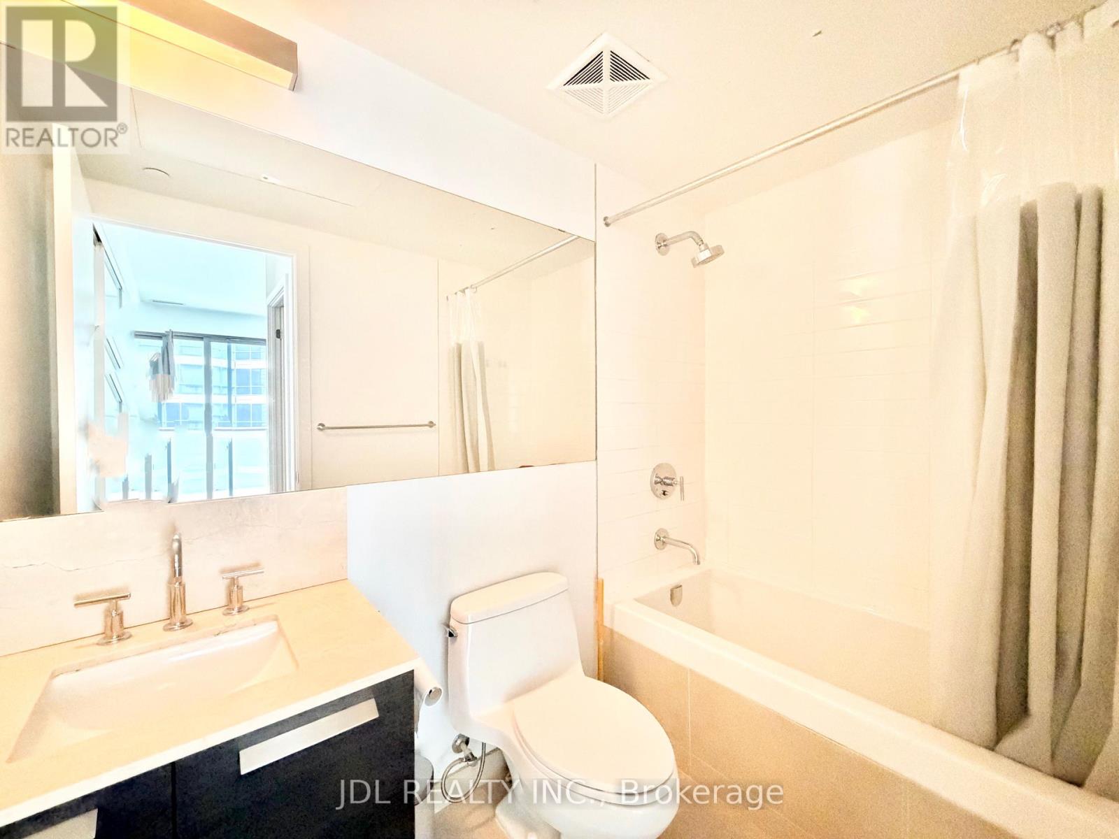 1108 - 57 St Joseph Street, Toronto, Ontario  M5S 0C5 - Photo 8 - C13469948
