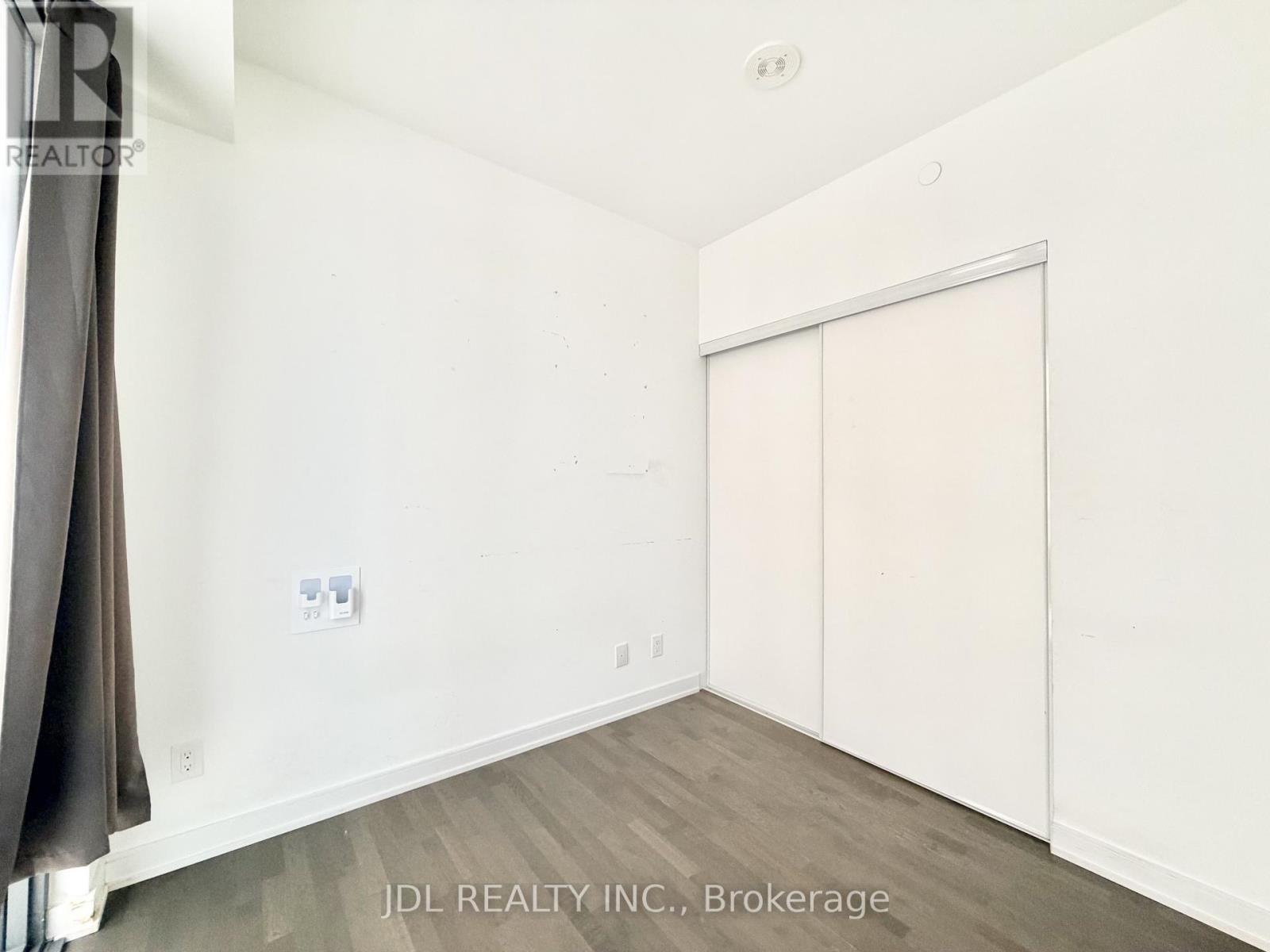 1108 - 57 St Joseph Street, Toronto, Ontario  M5S 0C5 - Photo 13 - C13469948
