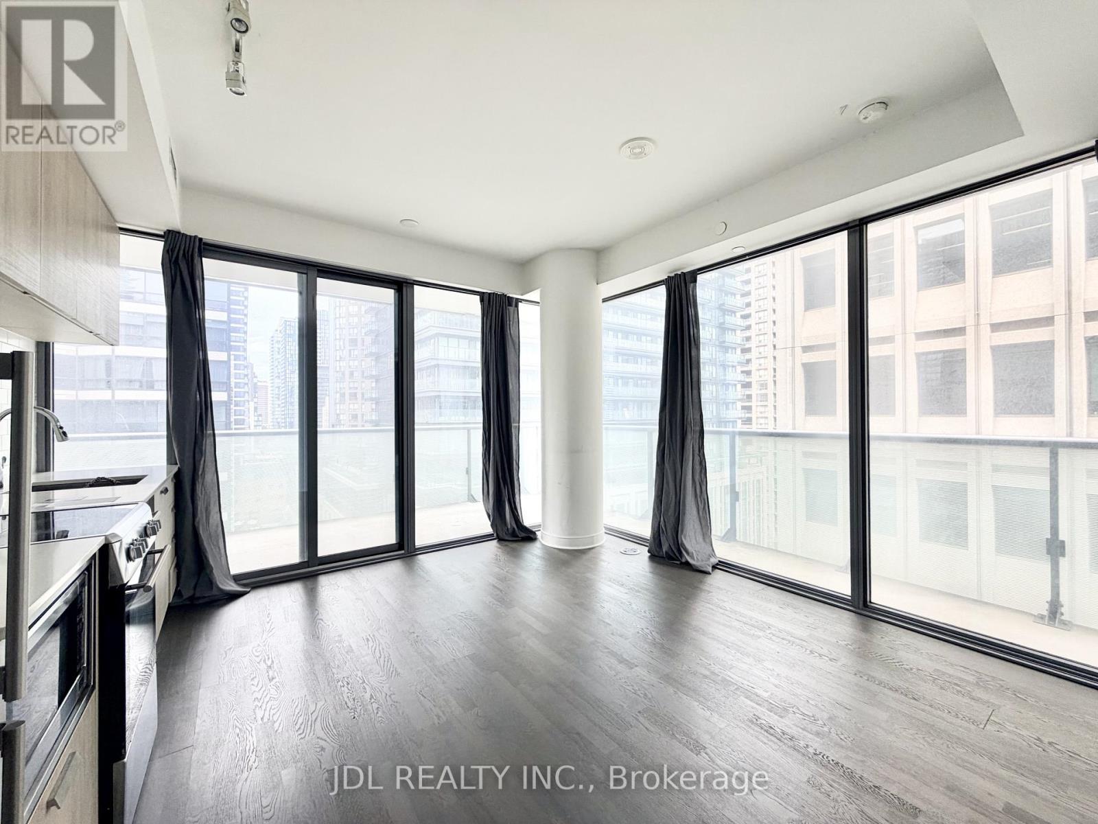 1108 - 57 St Joseph Street, Toronto, Ontario  M5S 0C5 - Photo 3 - C13469948