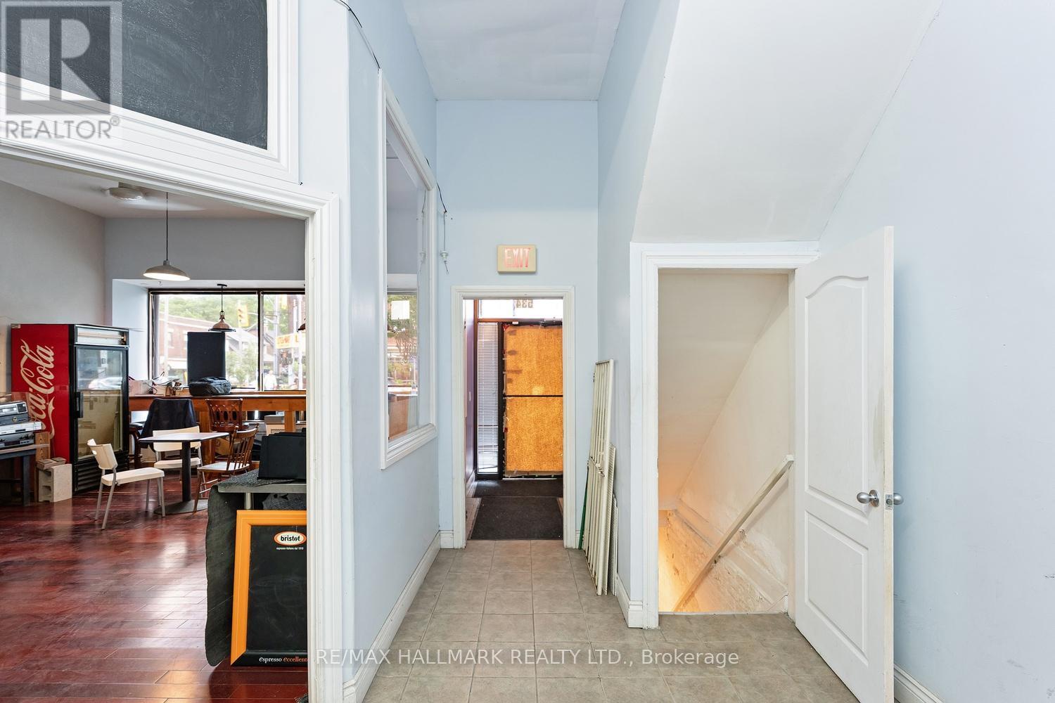 534 Annette Street, Toronto, Ontario  M6S 2C2 - Photo 4 - W13477160