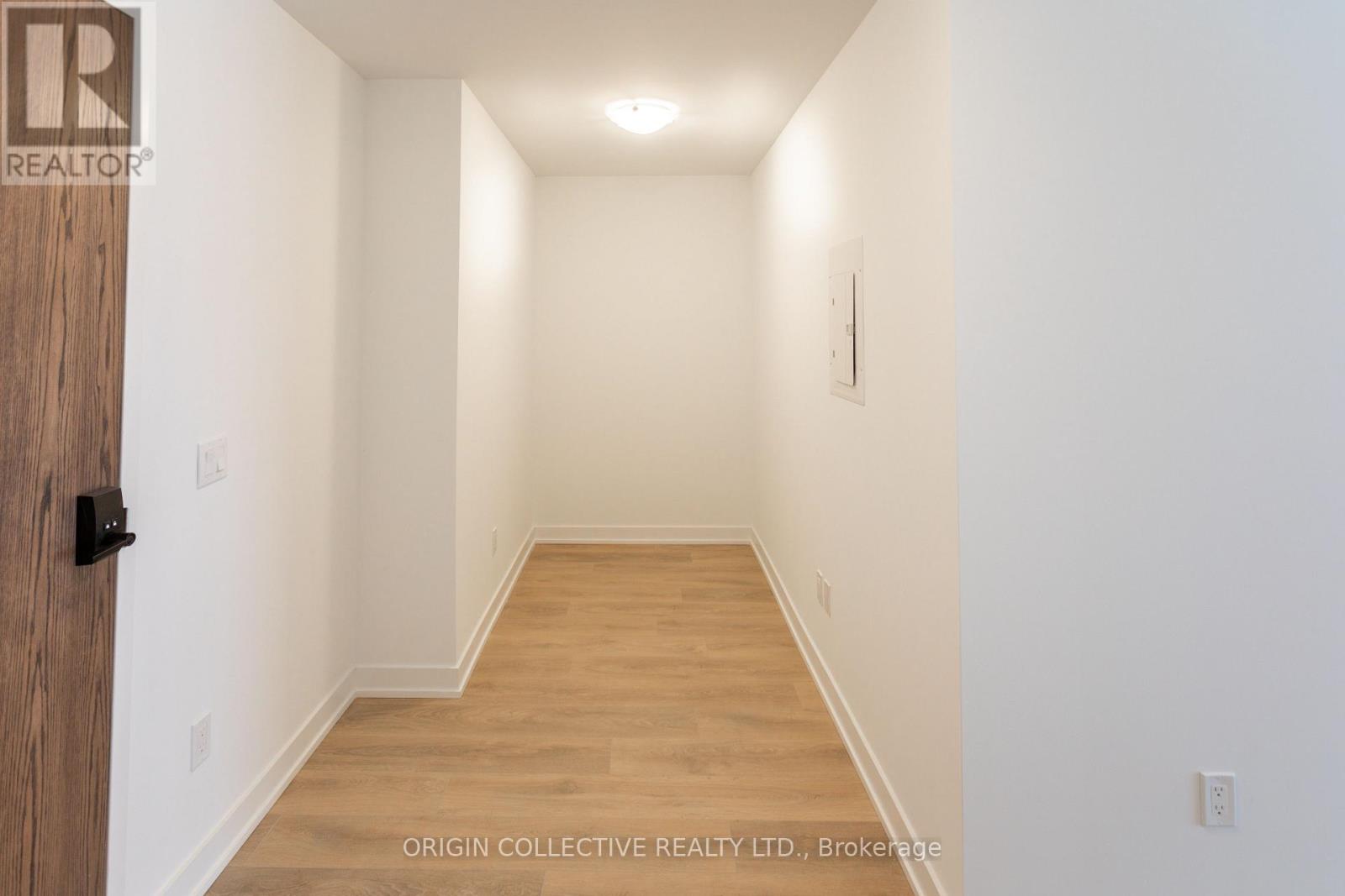 605 - 1035 Southdown Road, Mississauga, Ontario L5J 0A2 - Photo 8 - W13477166