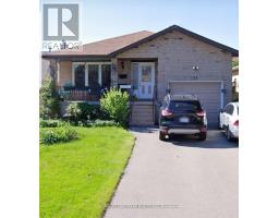 33 ELORA DRIVE, Hamilton, Ontario