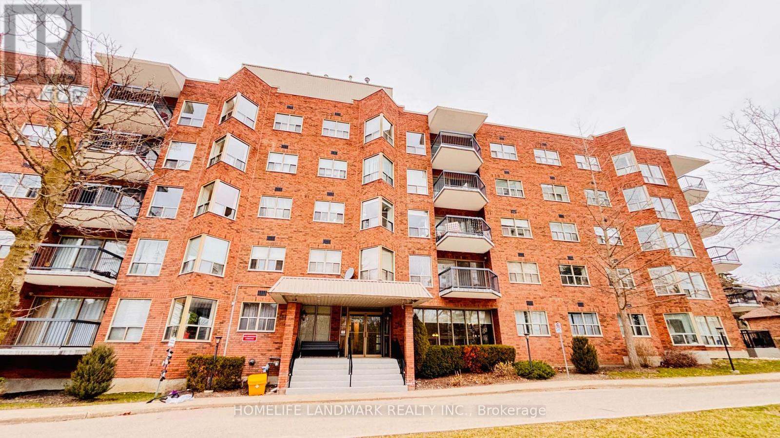#207 - 300 Keats Way, Waterloo, Ontario N2L 6E6 - Photo 2 - X13477170