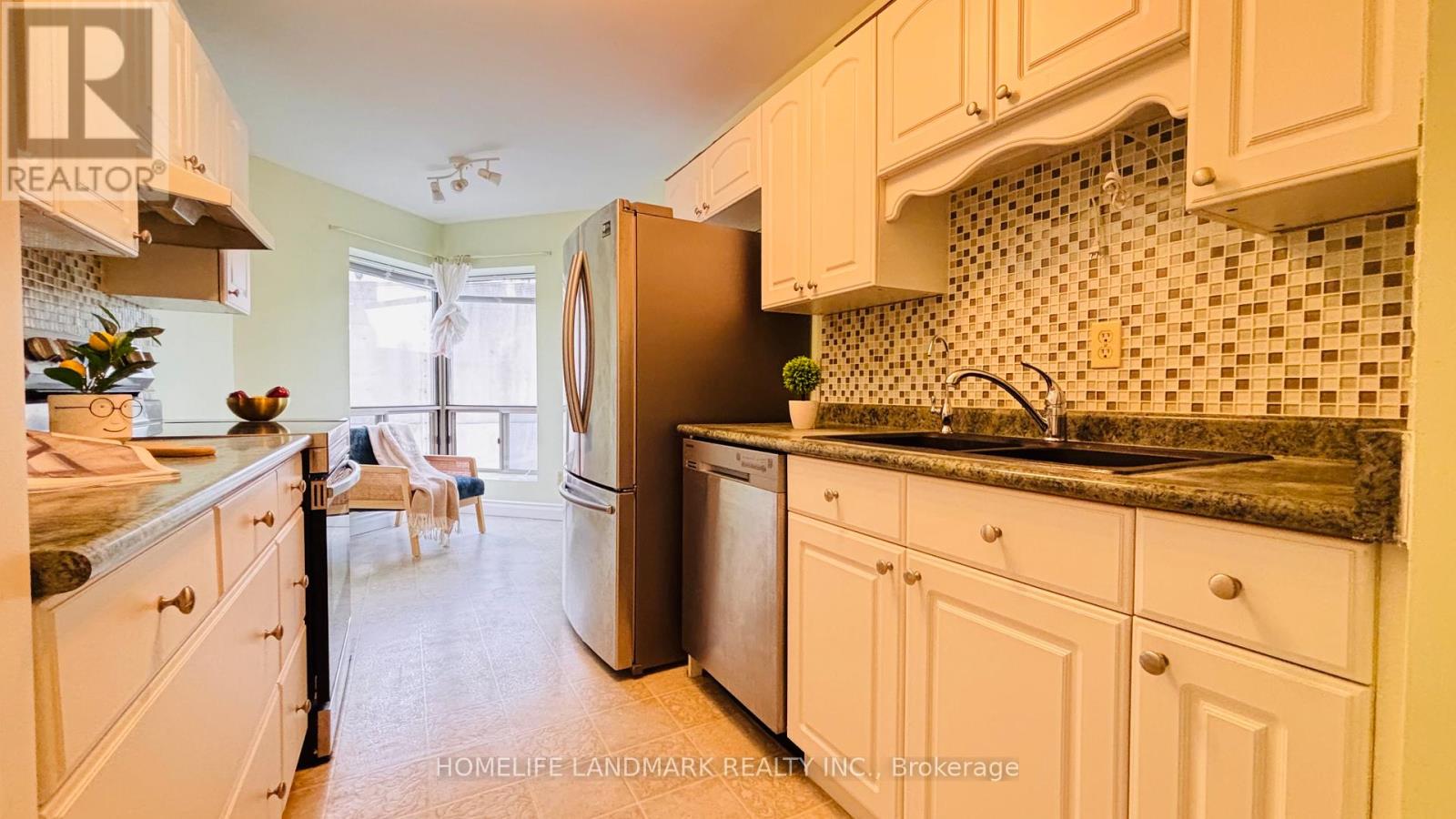 #207 - 300 Keats Way, Waterloo, Ontario N2L 6E6 - Photo 21 - X13477170