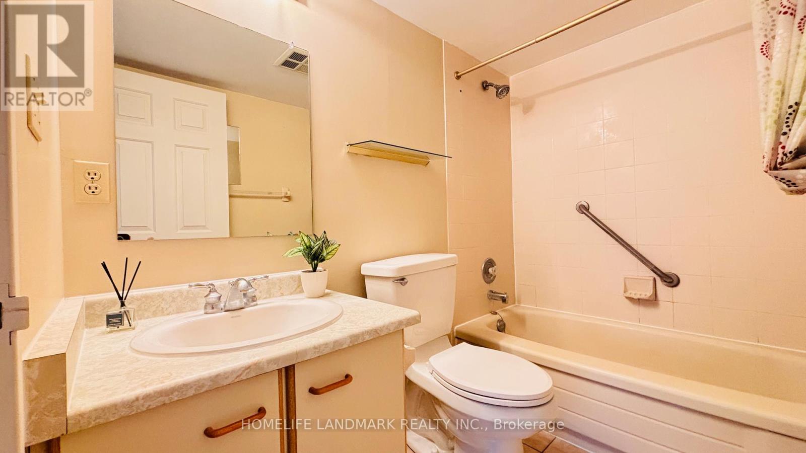 #207 - 300 Keats Way, Waterloo, Ontario N2L 6E6 - Photo 28 - X13477170