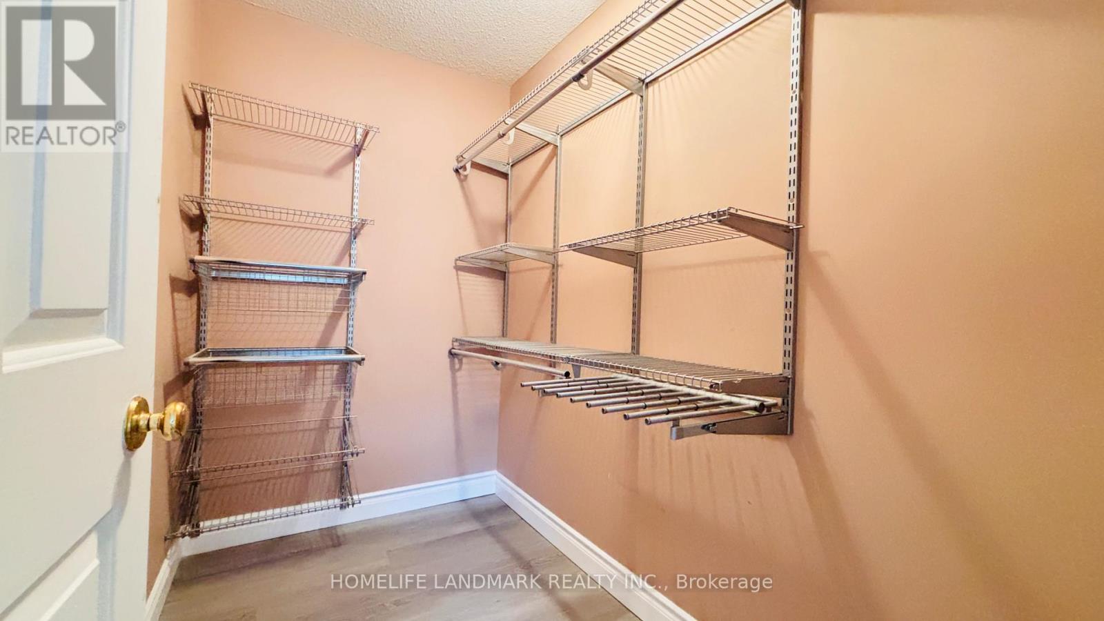 #207 - 300 Keats Way, Waterloo, Ontario N2L 6E6 - Photo 32 - X13477170
