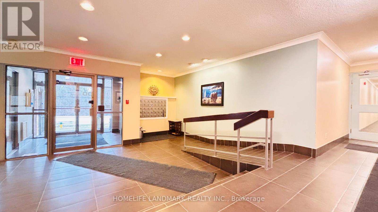 #207 - 300 Keats Way, Waterloo, Ontario N2L 6E6 - Photo 5 - X13477170