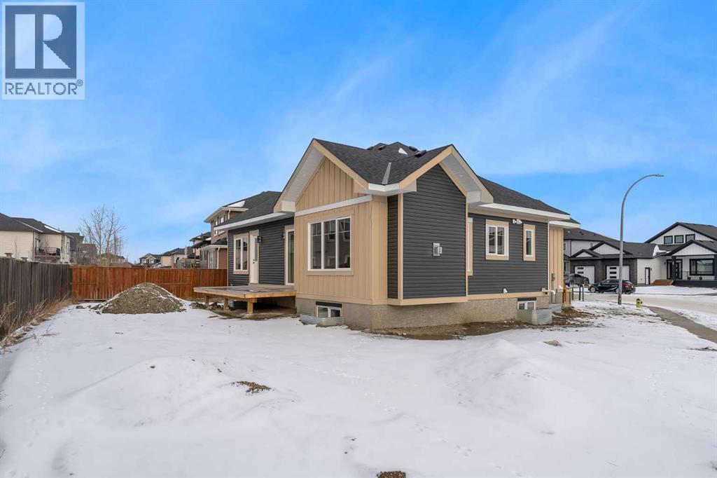 32 Lakes Estates Circle, Strathmore, Alberta  T1P 0B7 - Photo 39 - A2323337