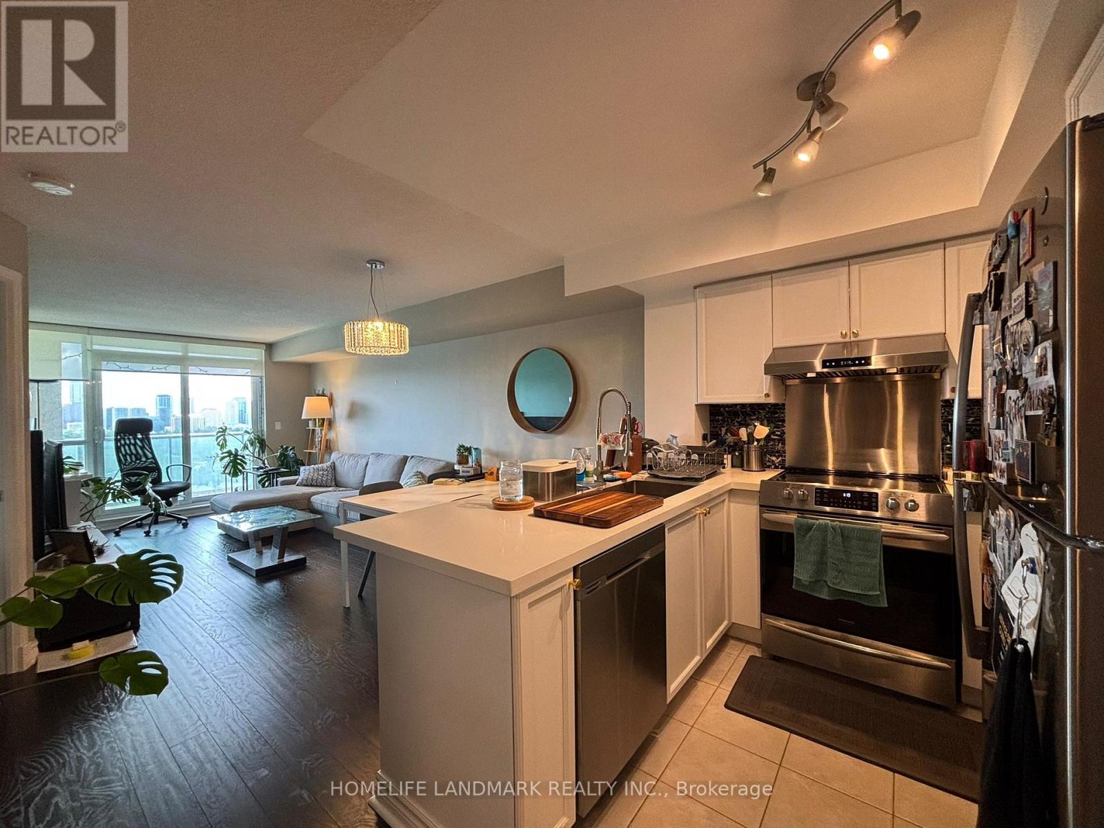 1611 - 17 Barberry Place, Toronto, Ontario  M2K 3E2 - Photo 6 - C13474934