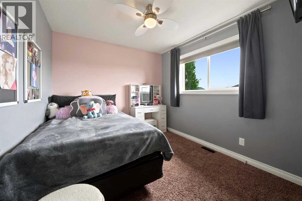 133 Portway Close, Blackfalds, Alberta  T4M 0G8 - Photo 15 - A2321846