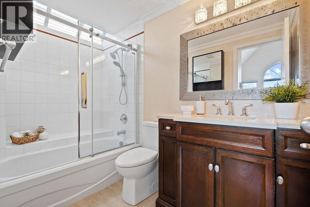 1 230 E Keith Road, North Vancouver, British Columbia V7L 1V5 - Photo 15 - R3138783