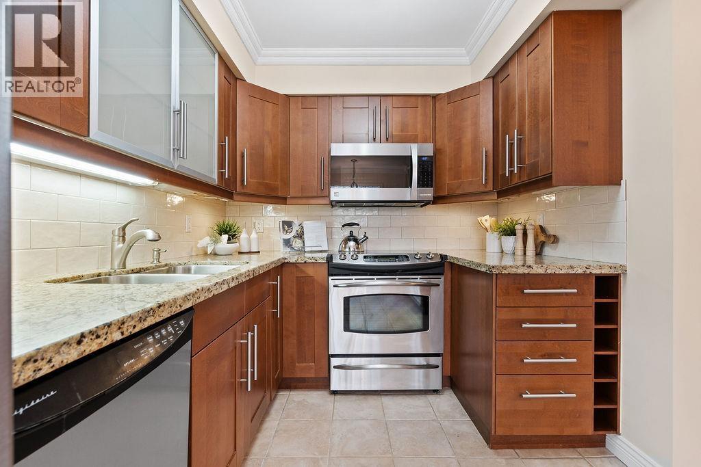 1 230 E Keith Road, North Vancouver, British Columbia V7L 1V5 - Photo 9 - R3138783