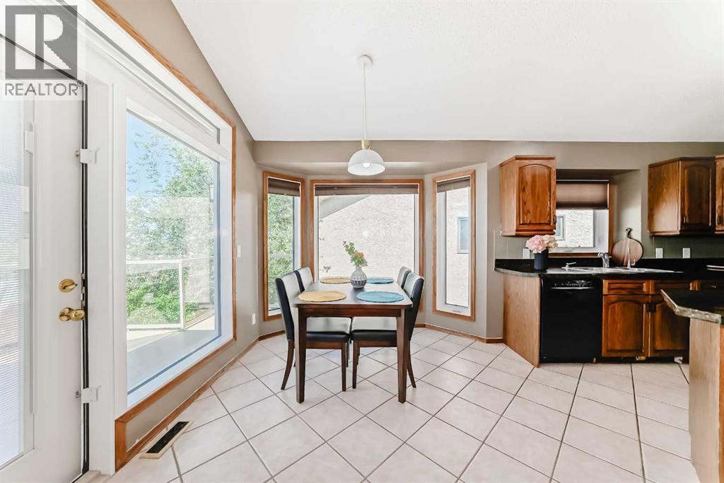 227 Hawkside Mews Nw, Calgary, Alberta  T3G 3J4 - Photo 13 - A2318868