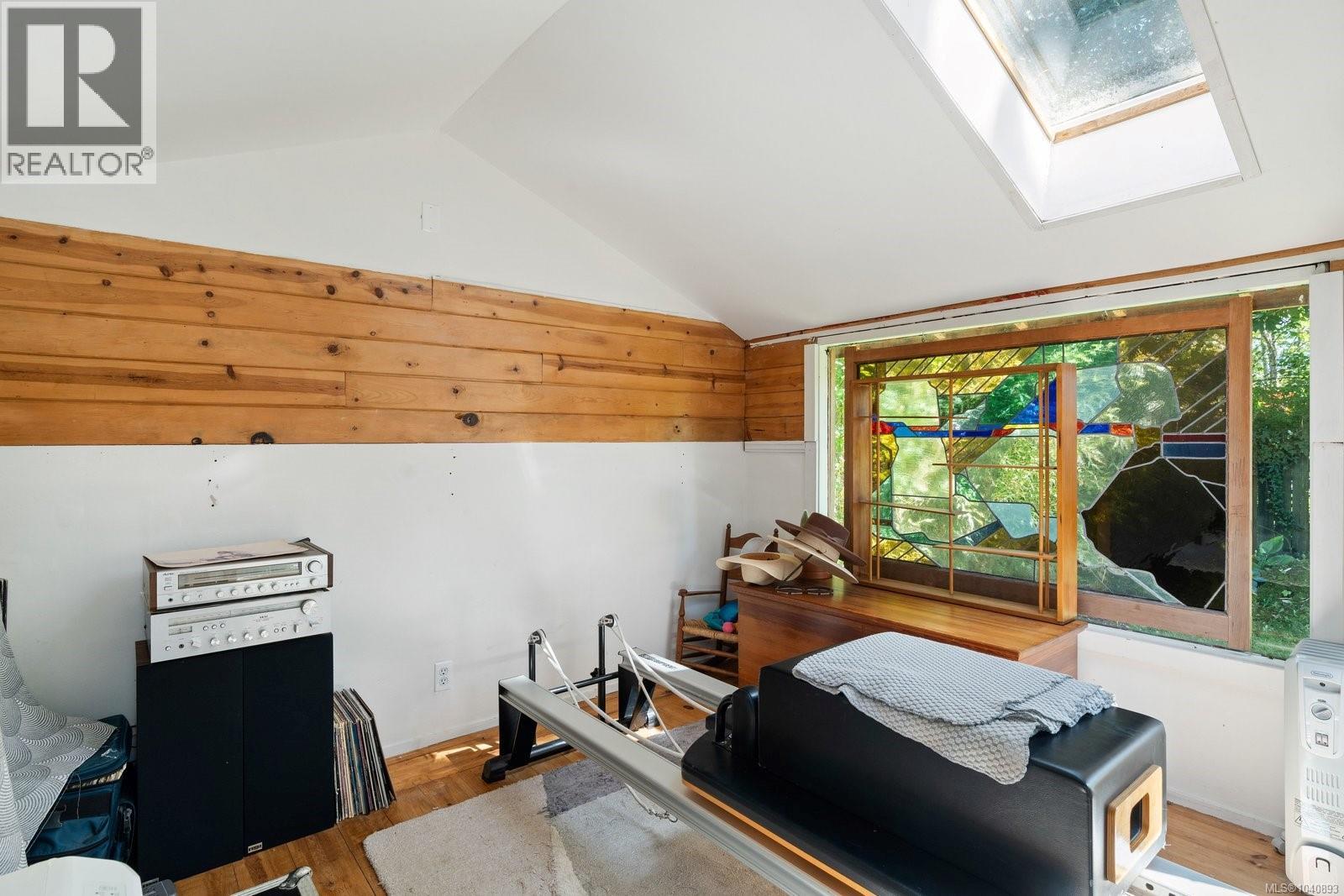 10301 West Saanich Rd, North Saanich, British Columbia  V8L 5T8 - Photo 29 - 1040893