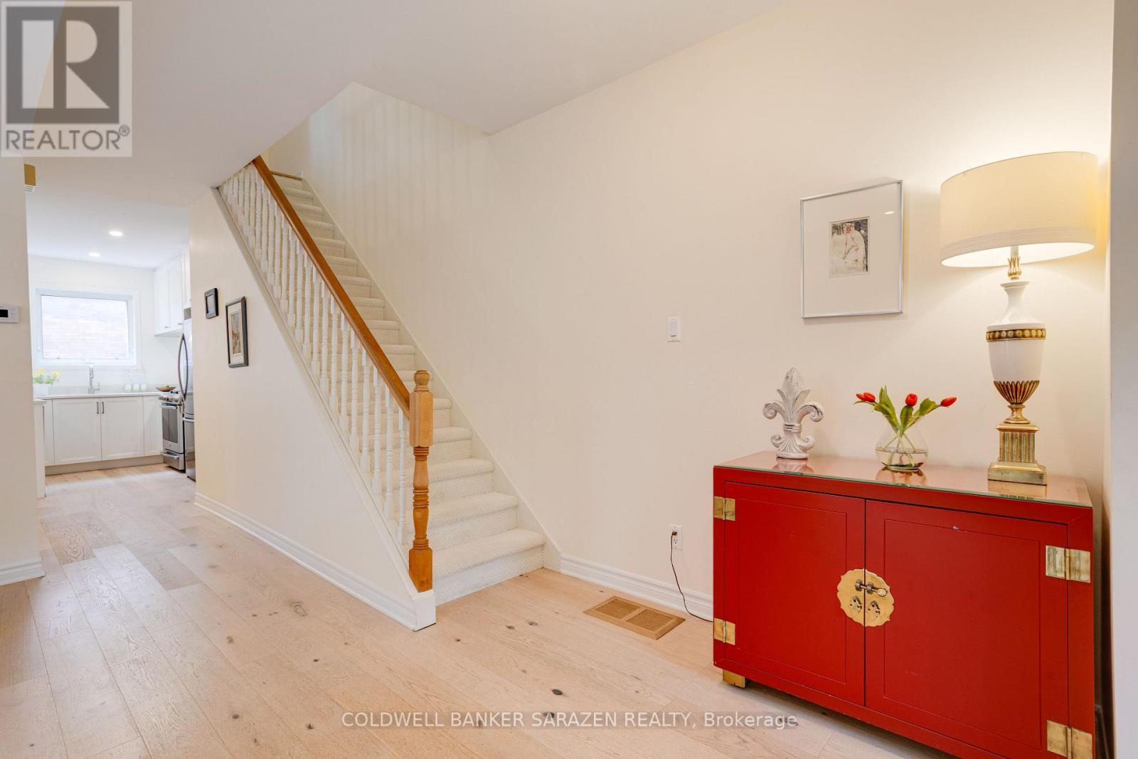 158 Primrose Avenue, Ottawa, Ontario K1R 6M5 - Photo 4 - X13477092